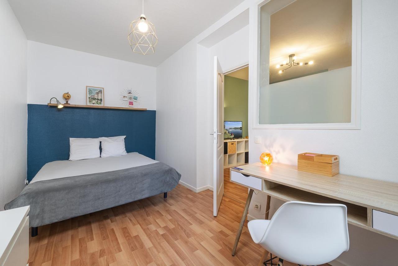 Appart Calme Avec Parking Proche Place Ney Анже Экстерьер фото